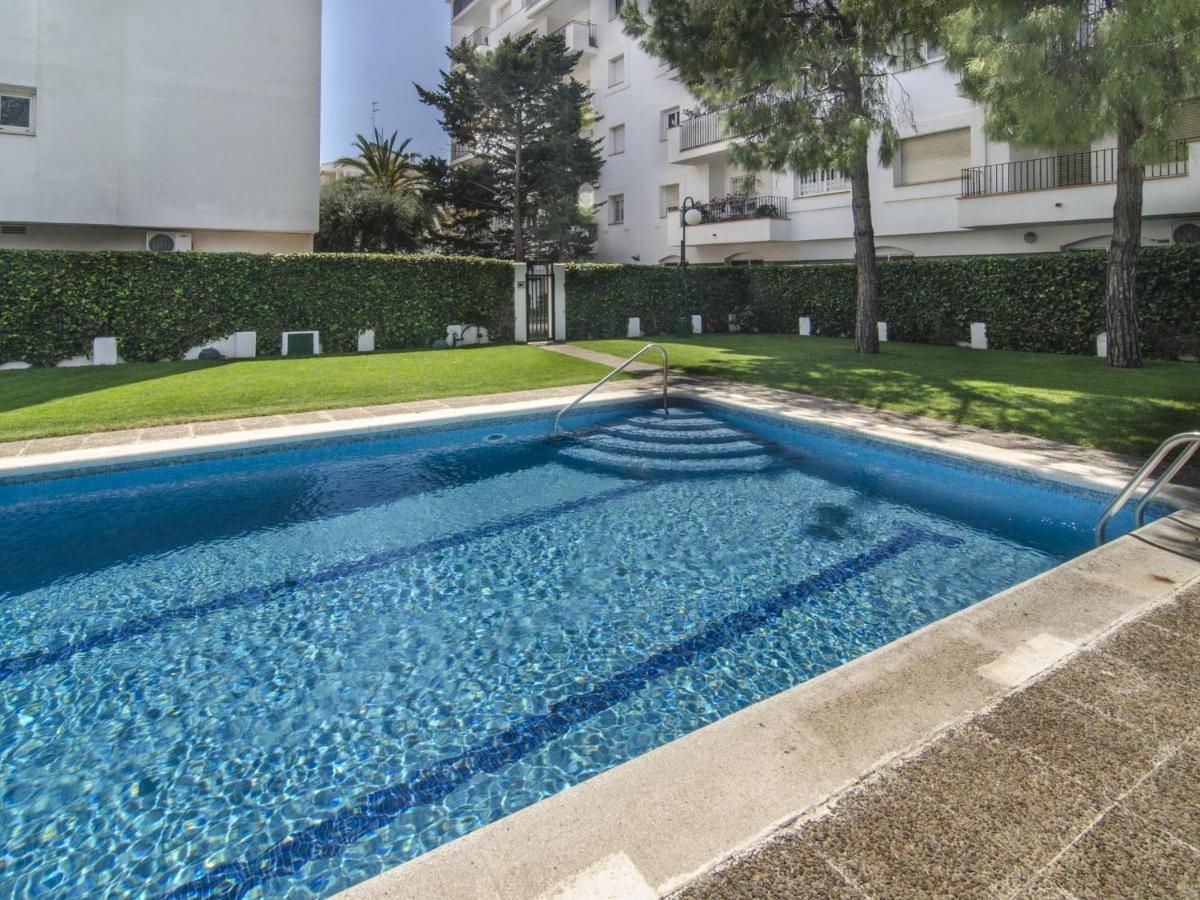 Appartement Spaces Oasis Suites- 4 Bedroom, 4 Ensuite Bathrooms, Terrace, Pool, Centre Sitges