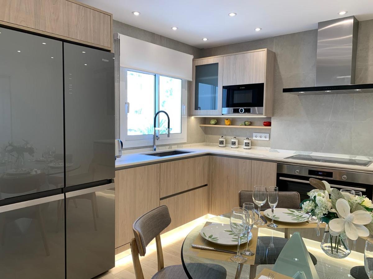 Appartement Spaces Oasis Suites- 4 Bedroom, 4 Ensuite Bathrooms, Terrace, Pool, Centre Sitges