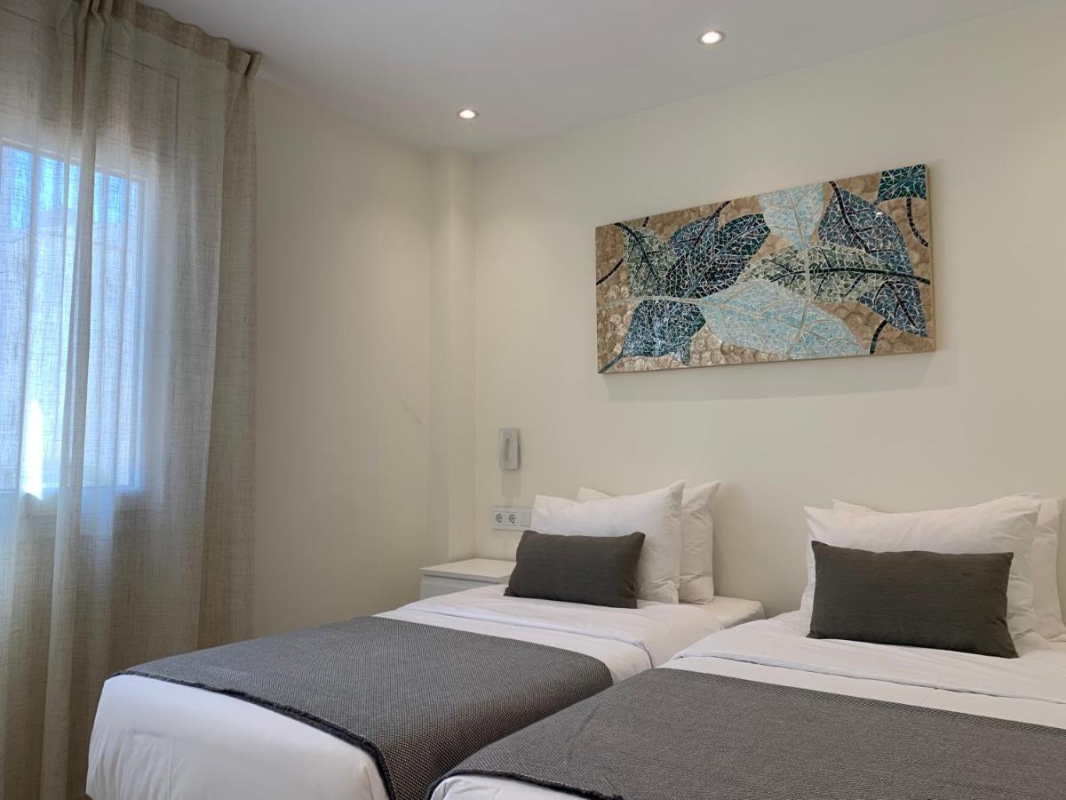 Appartement Spaces Oasis Suites- 4 Bedroom, 4 Ensuite Bathrooms, Terrace, Pool, Centre Sitges