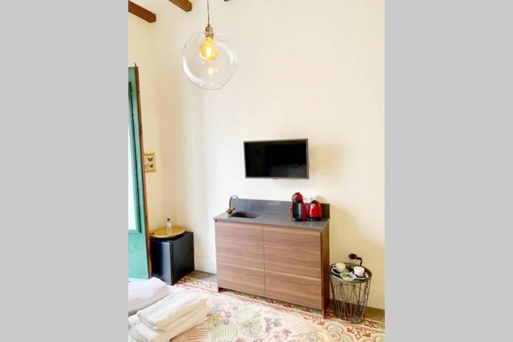 Cozy Studio With Balcony In The Best Place Apartment Sitges