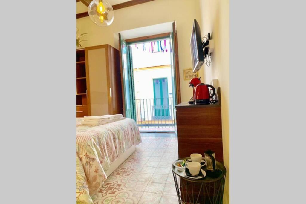 Apartment Cozy Studio With Balcony In The Best Place *