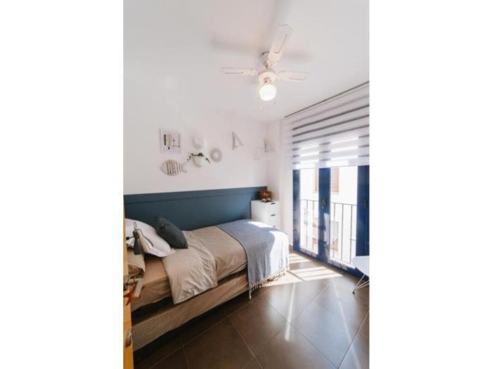 Apartment Spaces Deluxe Apartment- 3 Bedroom, 2 Bathroom, Next To Beach, Sleeps 6 *