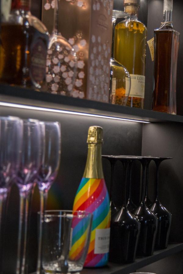 Elite - Gay Men Only (adults Only) Gasthuis