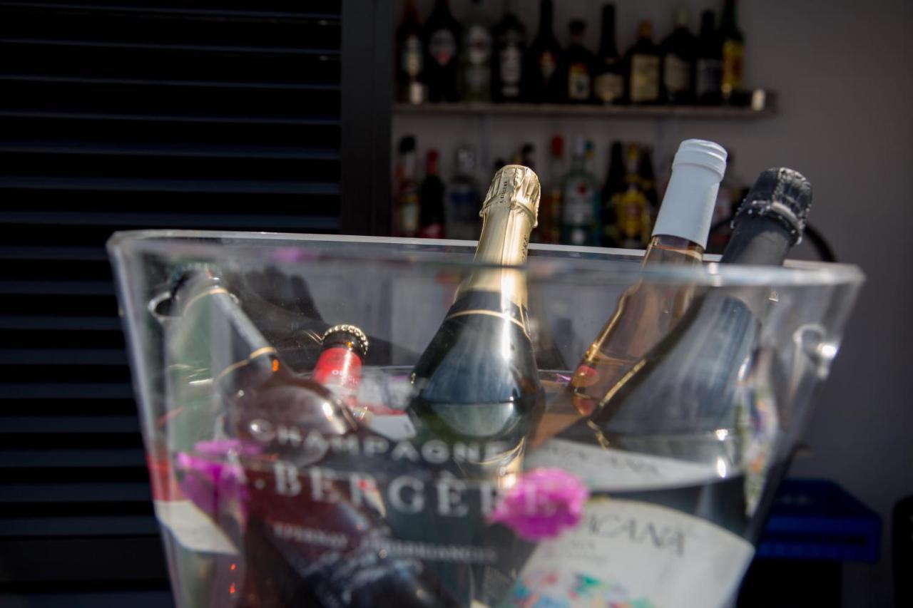 Elite - Gay Men Only (adults Only) Guest house Sitges