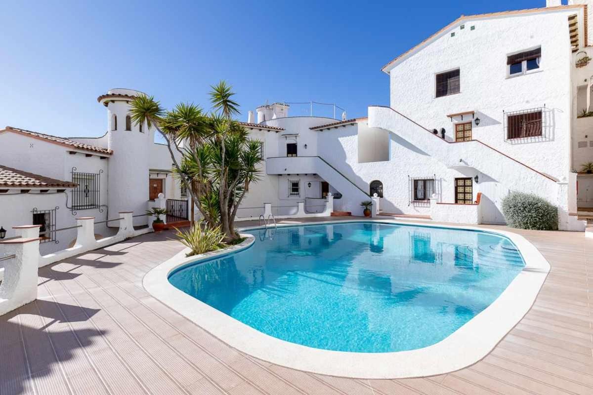 Apartment Alojate En Una Torre Sobre El Mar Sitges