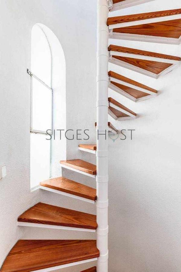 Apartment Alojate En Una Torre Sobre El Mar Sitges