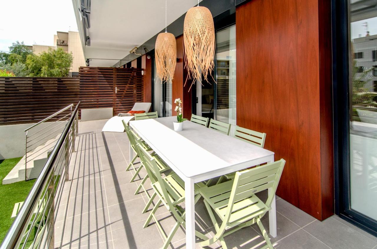 Spaces Garden Paradise 3 Bedroom, 3 Bathroom, Huge Private Garden-terrace, Pool- Sleeps Up To 8 *