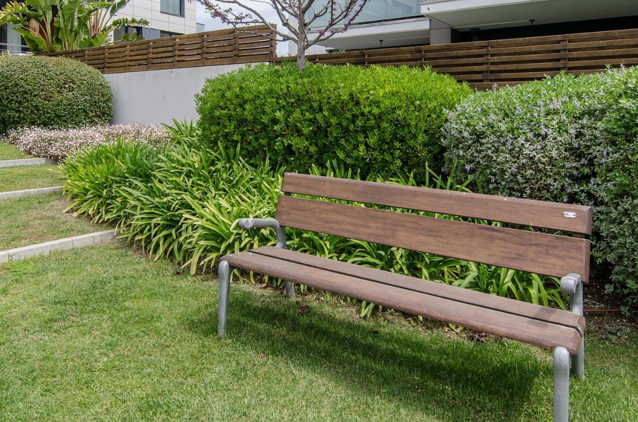 Spaces Garden Paradise 3 Bedroom, 3 Bathroom, Huge Private Garden-terrace, Pool- Sleeps Up To 8 *