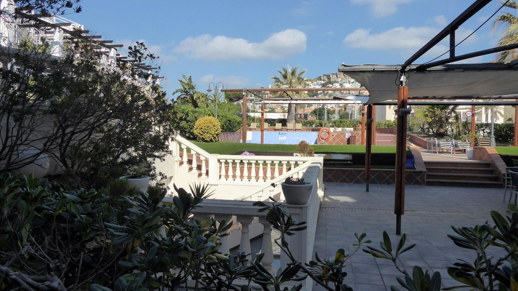 Estela Barcelona 4*