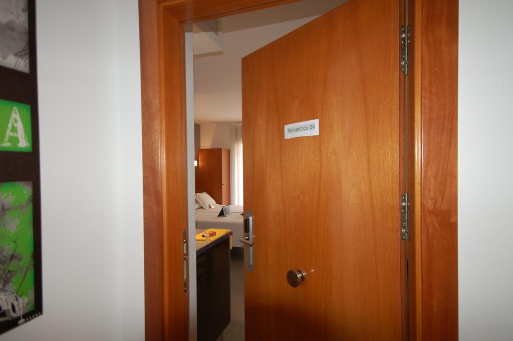 Sitges Apartment Apartahotel 3*