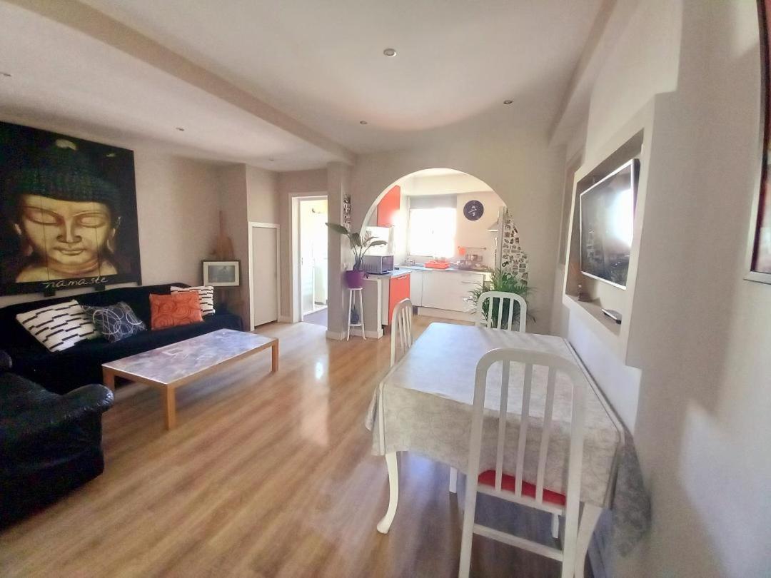 Mediterranean Flat In The Centre Of Apartment Sitges
