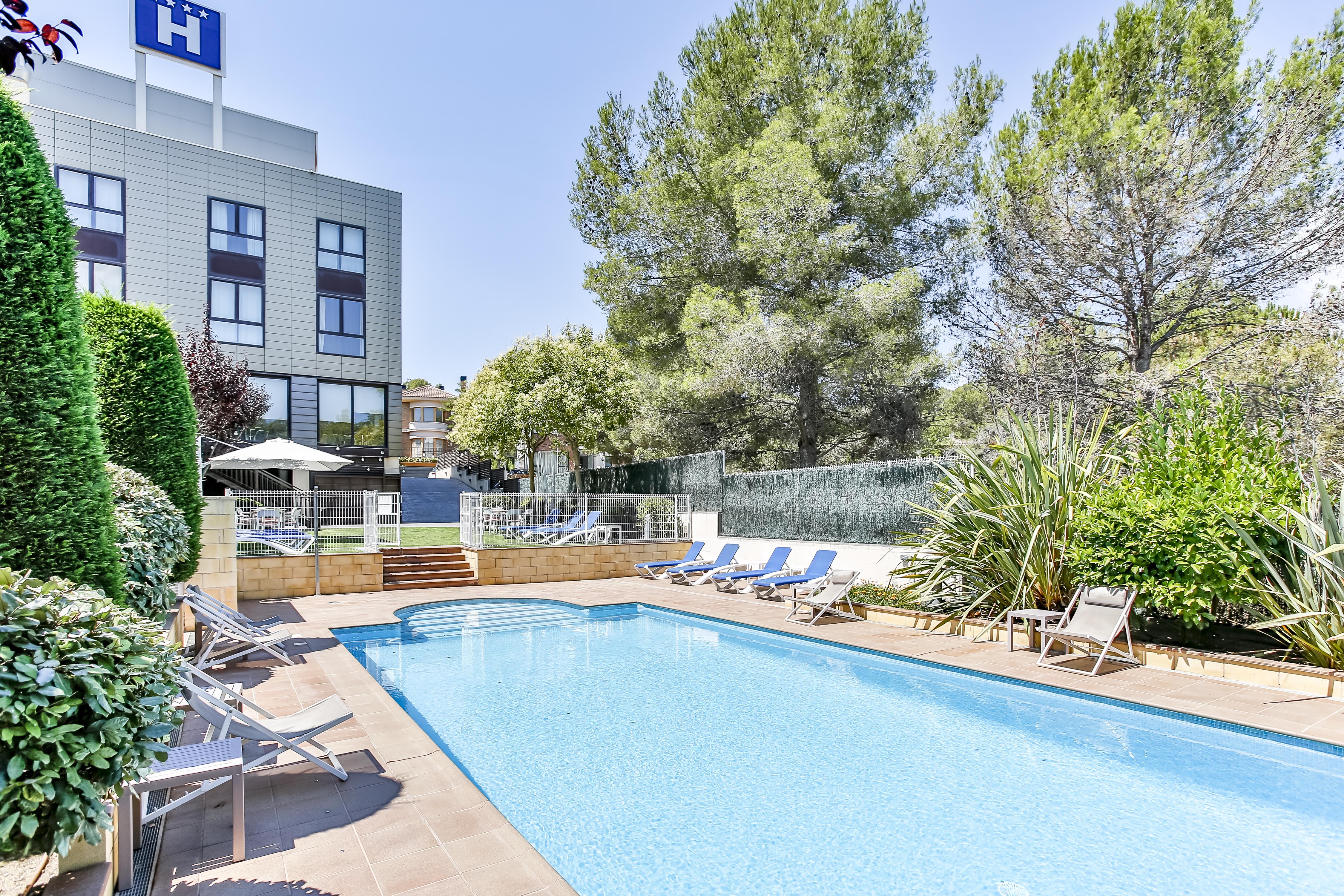Desitges 4*