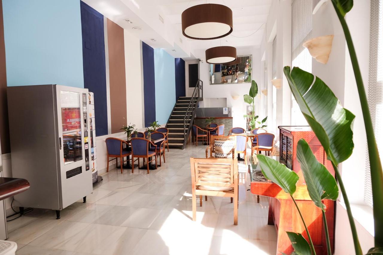 Hotel Subur