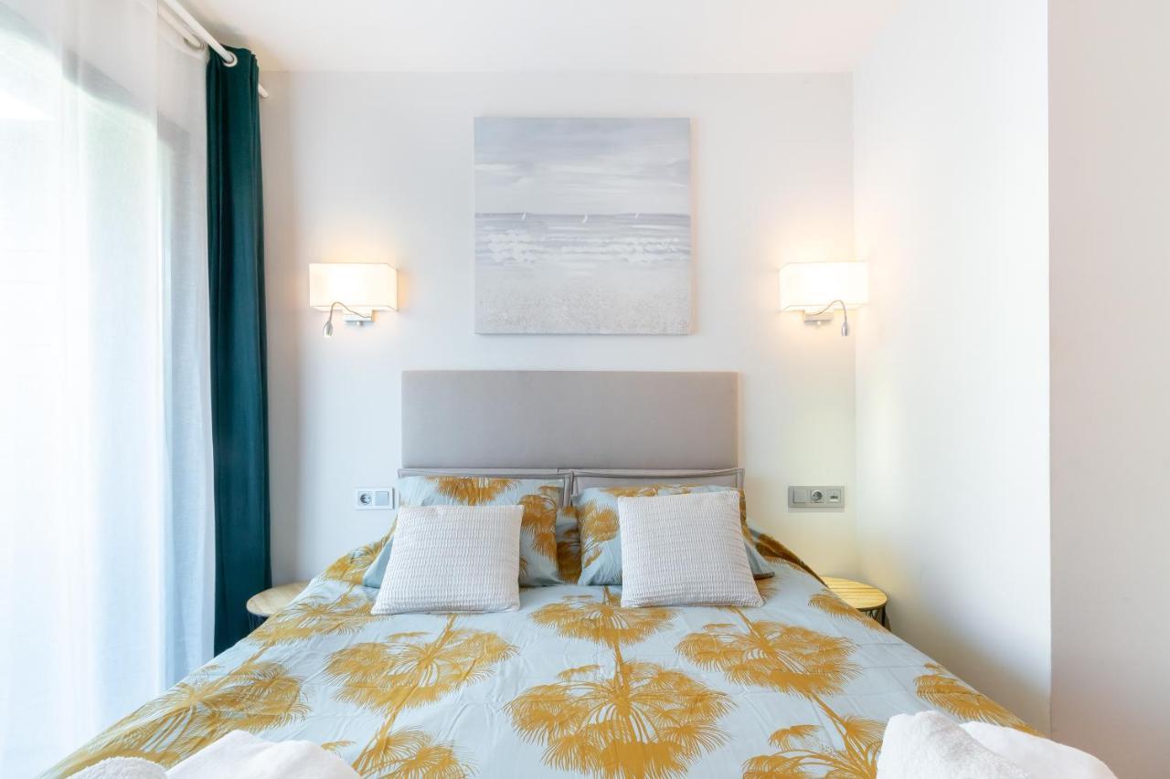 Sant Sebastia Moderno A 100 Metros De La Playa Sitges