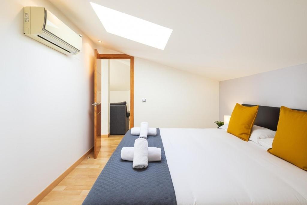 Lucas House By Group *