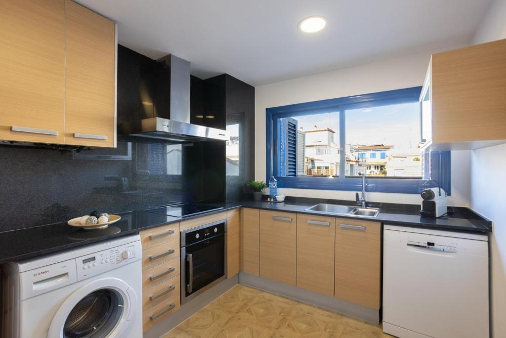 Lucas House By Group Apartamento Sitges