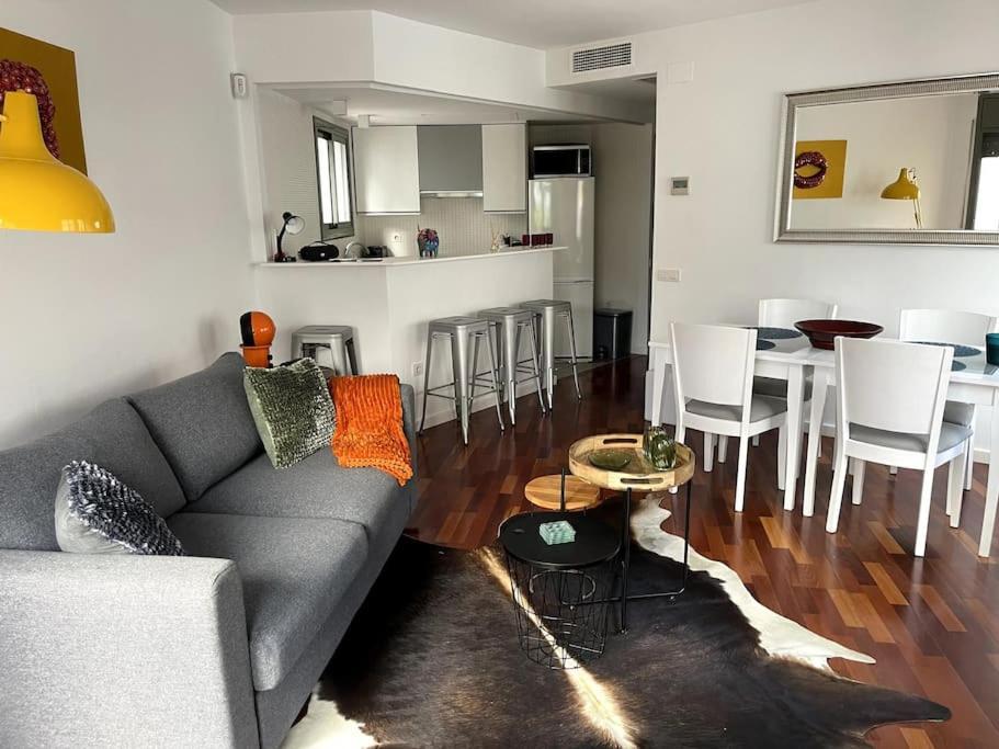 Pure Bliss Apartment *