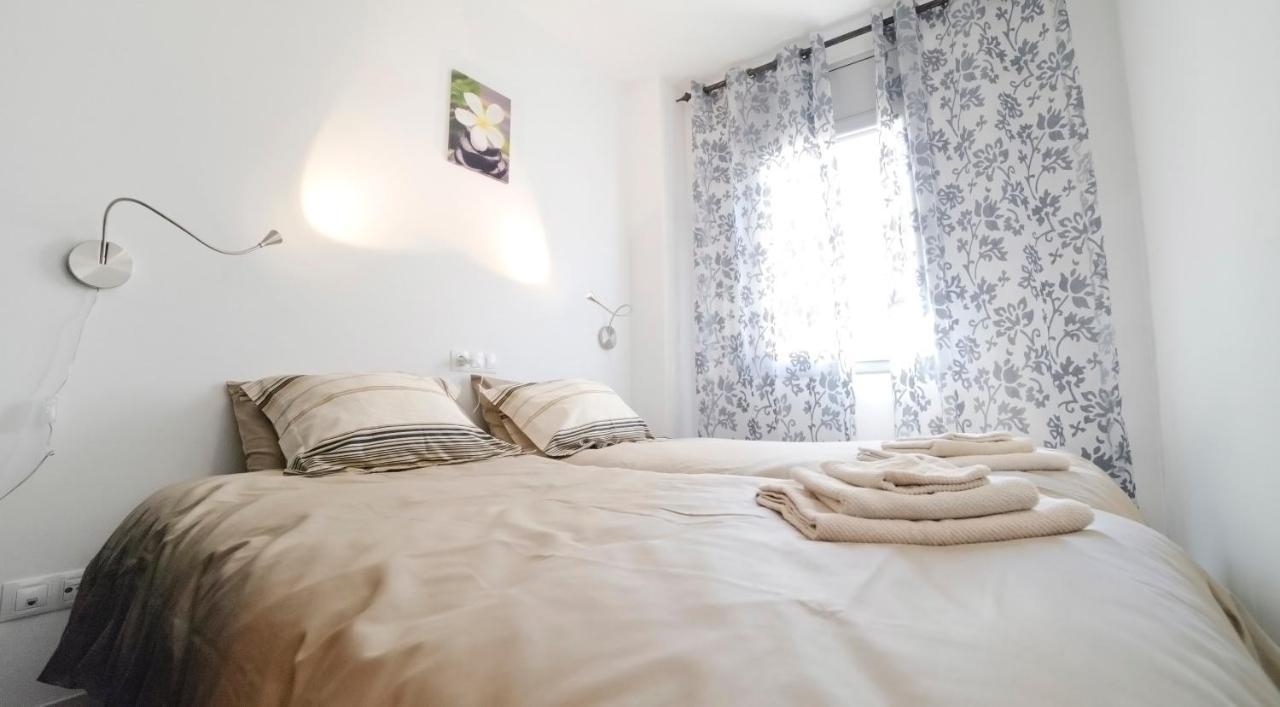 Tranquil Duplex In Sitges, Barcelona,sea Views, Parking, Terrace Apartamento