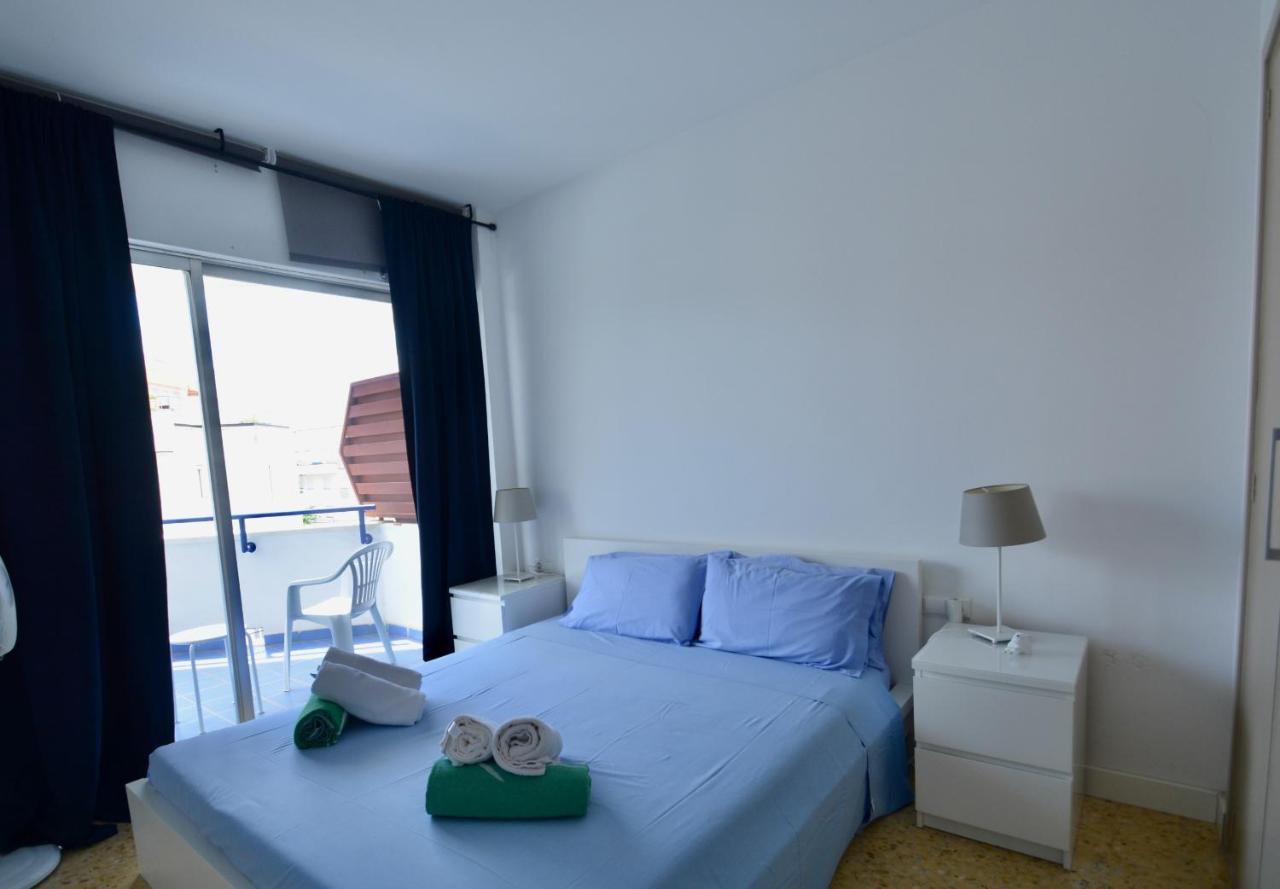 Vinyet Sunshine 2 Bed 2 Bath Steps From The Apartment Sitges