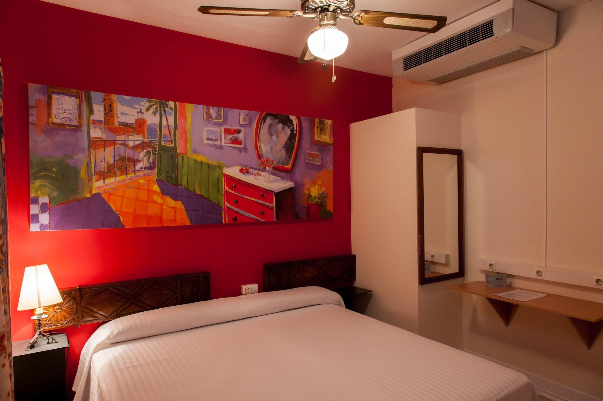 El Cid Hotel *