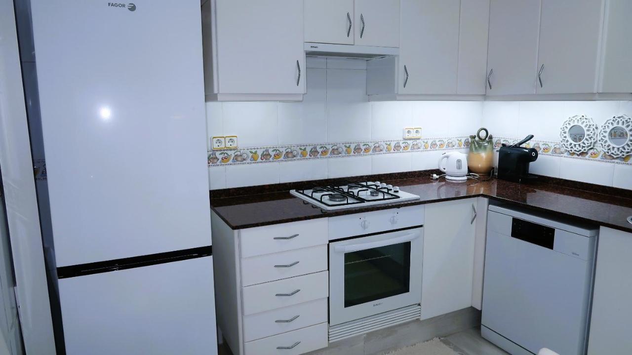 Entire , 2 Bedrooms Newly Remodeled Center Barcelona