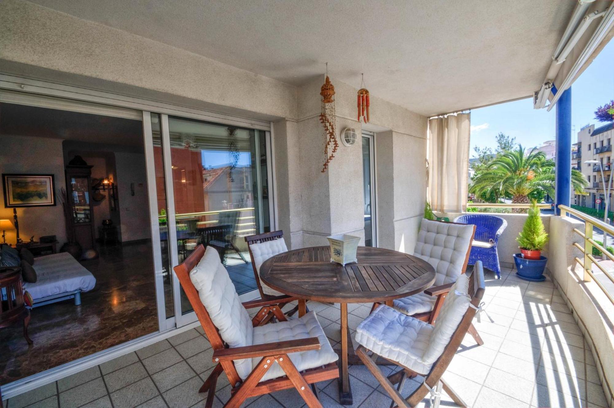 The Rose By Hello Homes * Sitges