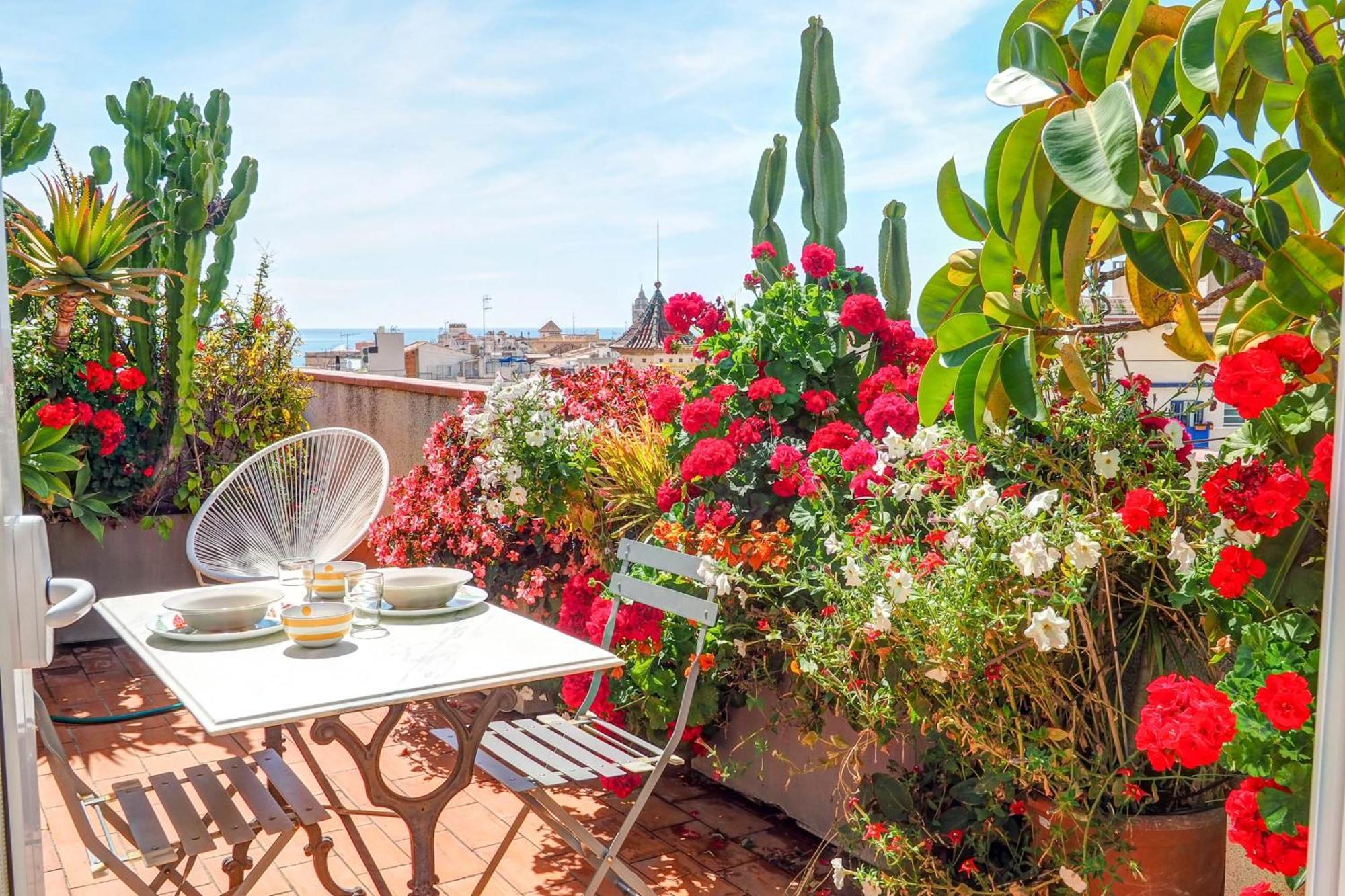 Secret Garden By Hello Homes Apartment *