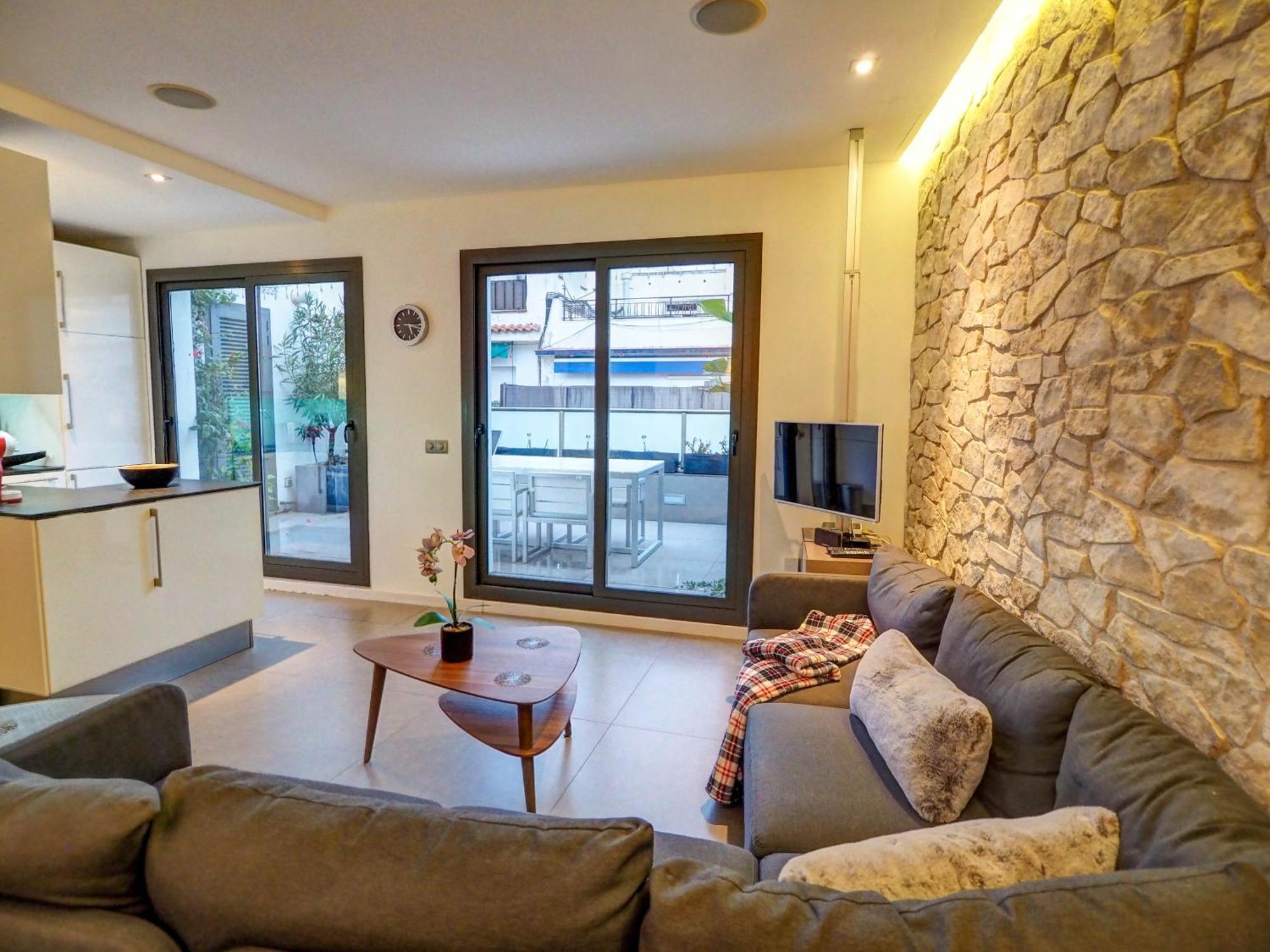 Chic By Hello Homes Sitges
