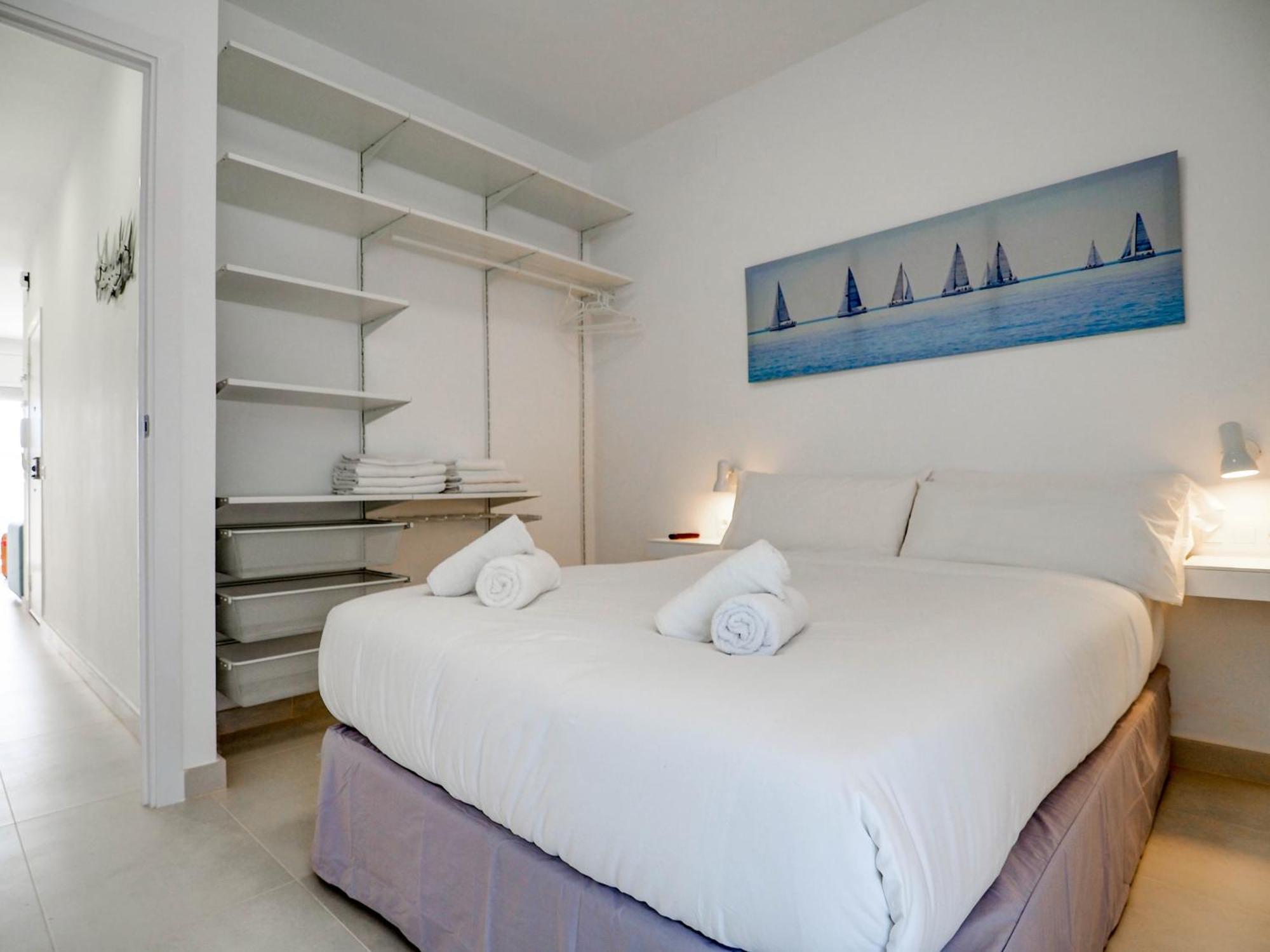 Apartamento With Pool Near By Hello Homes Sitges
