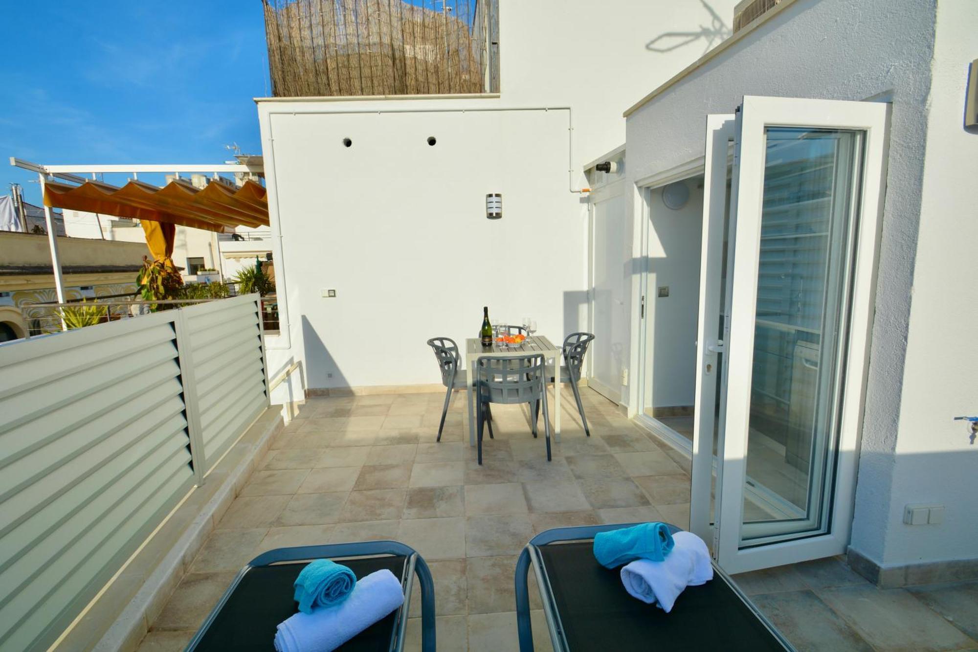 Blue Serenity By Hello Homes * Sitges