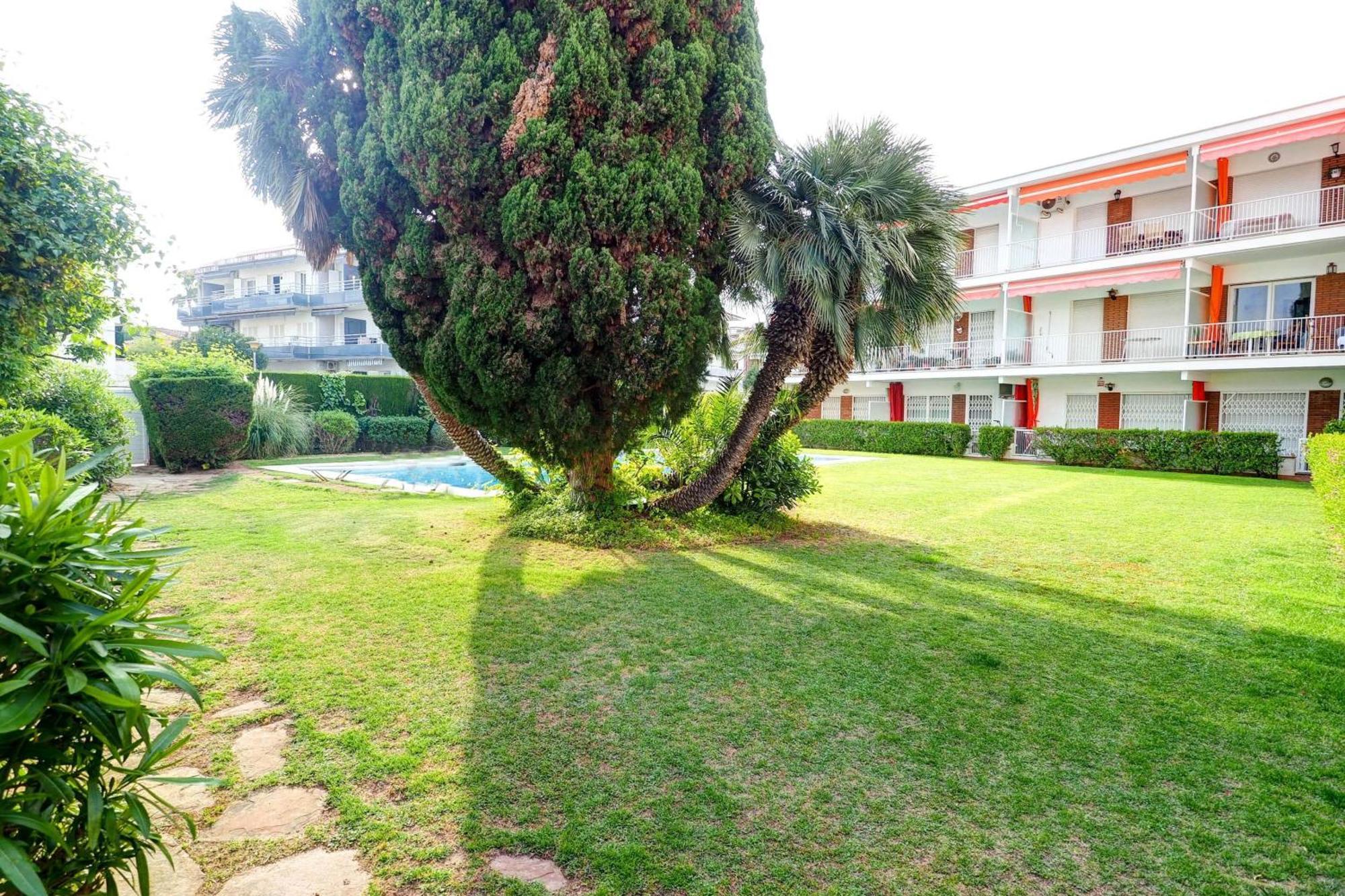With Pool Near By Hello Homes Apartamento *