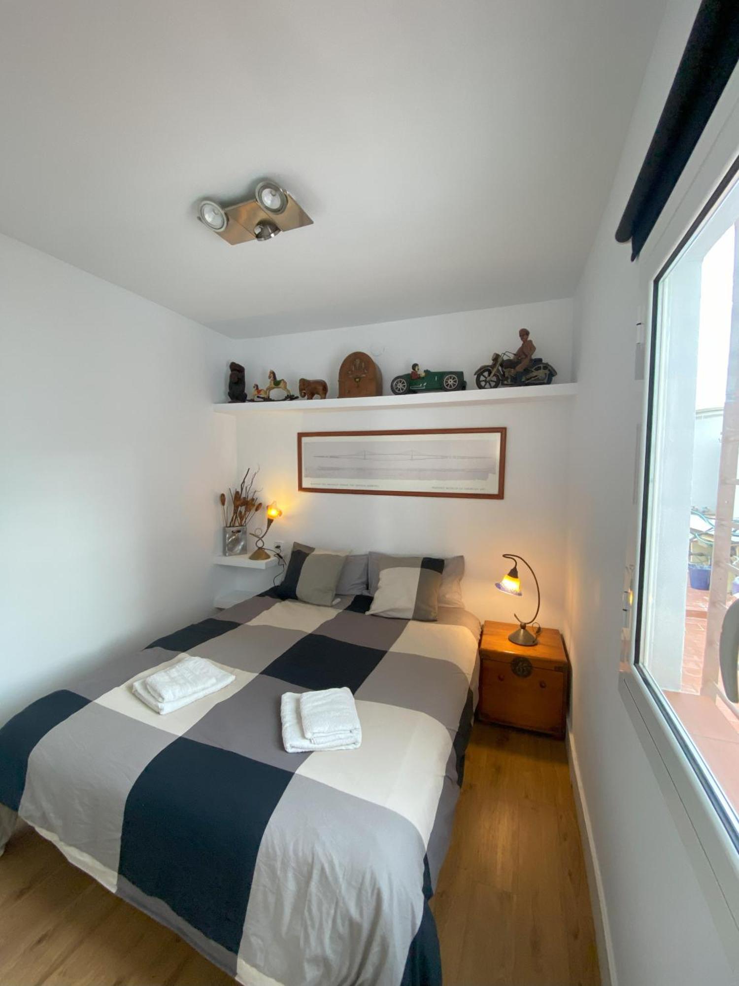 Atico Con Terraza! Ideal Vivir Todo El Ano Sitges
