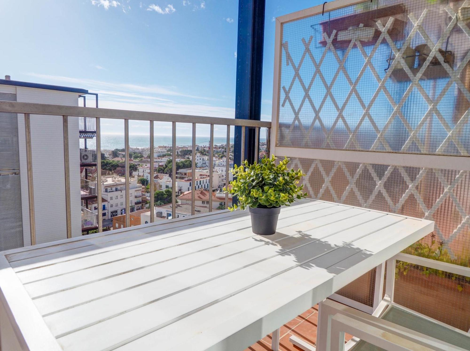 Diamond By Hello Homes Sitges