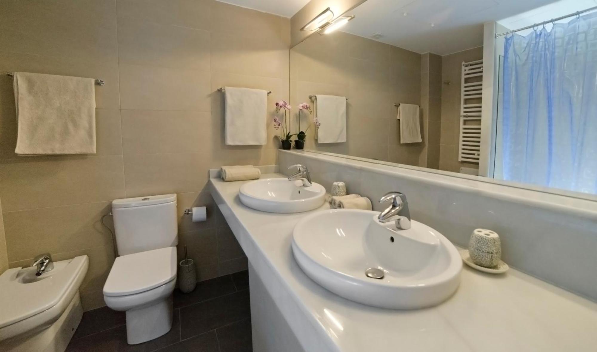 Duplex Moderno 3 Hab Parking, Vistas Al Mar Y Terraza * Sitges