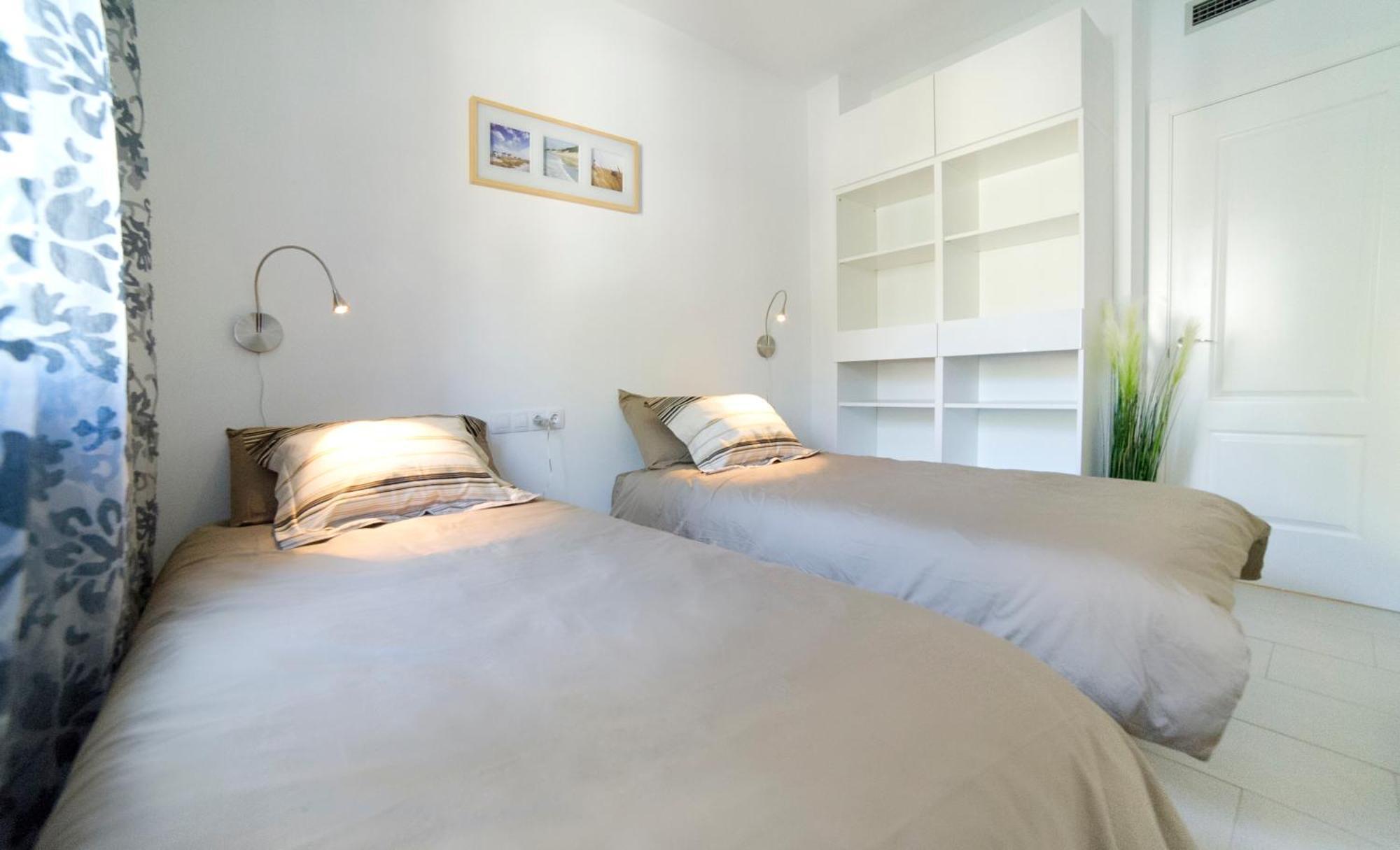 Apartamento Duplex Moderno 3 Hab Parking, Vistas Al Mar Y Terraza Sitges