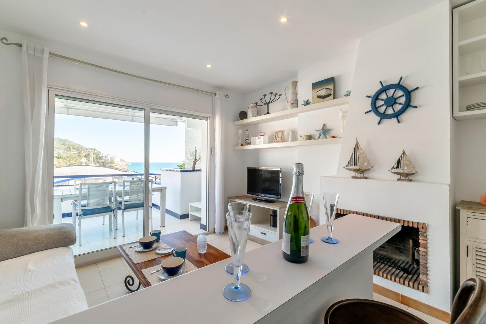 Apartment Romantic: Precioso Frente Al Mar Sitges