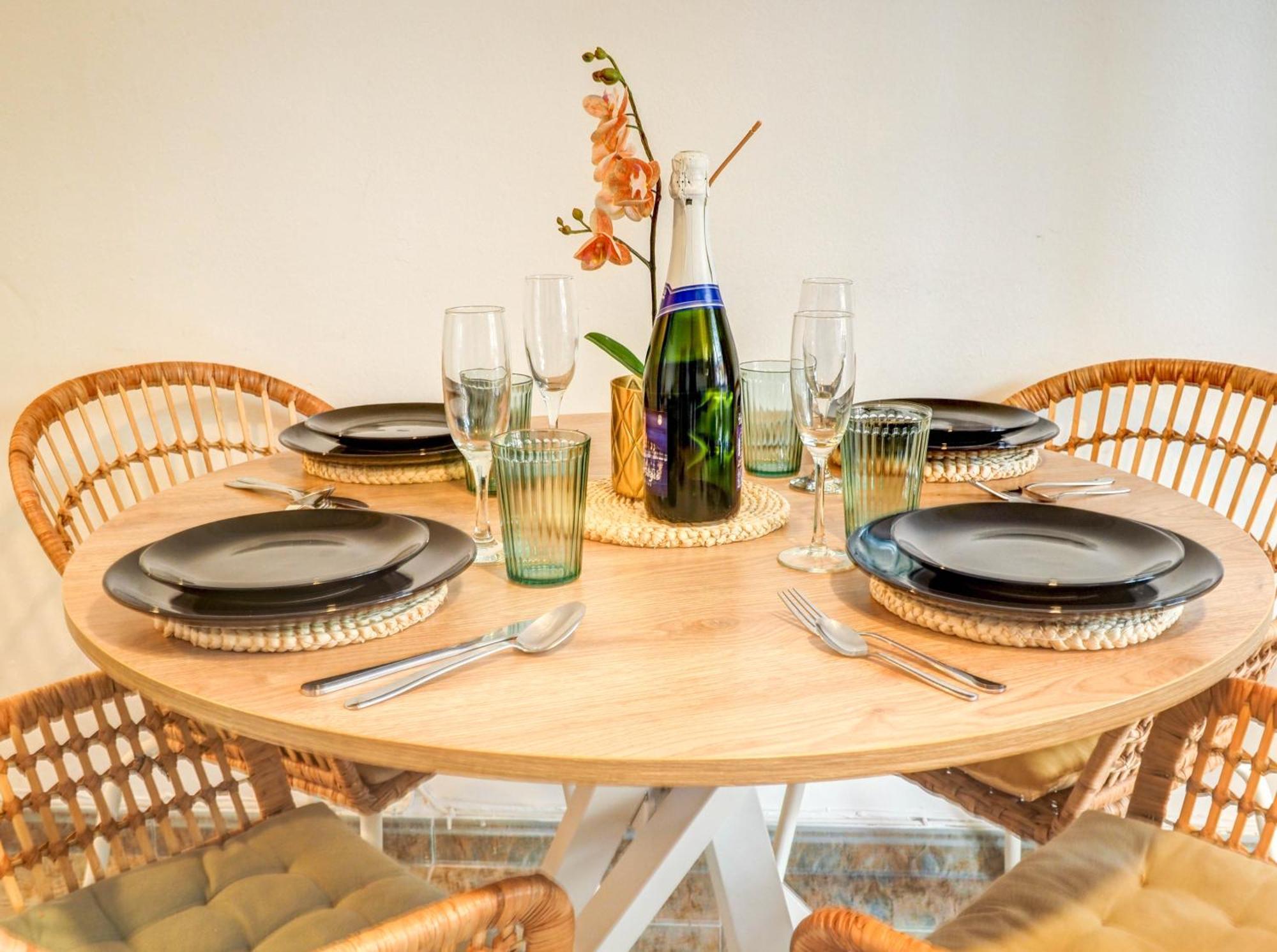 Cervantes By Hello Homes Apartment *