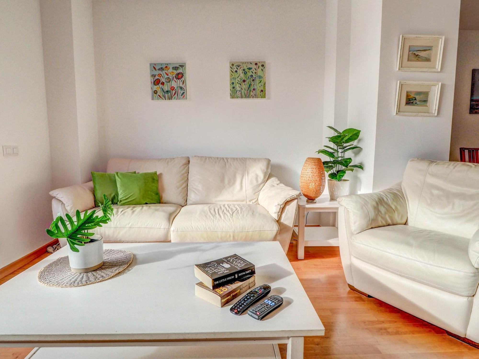 Mimosa By Hello Homes Apartment