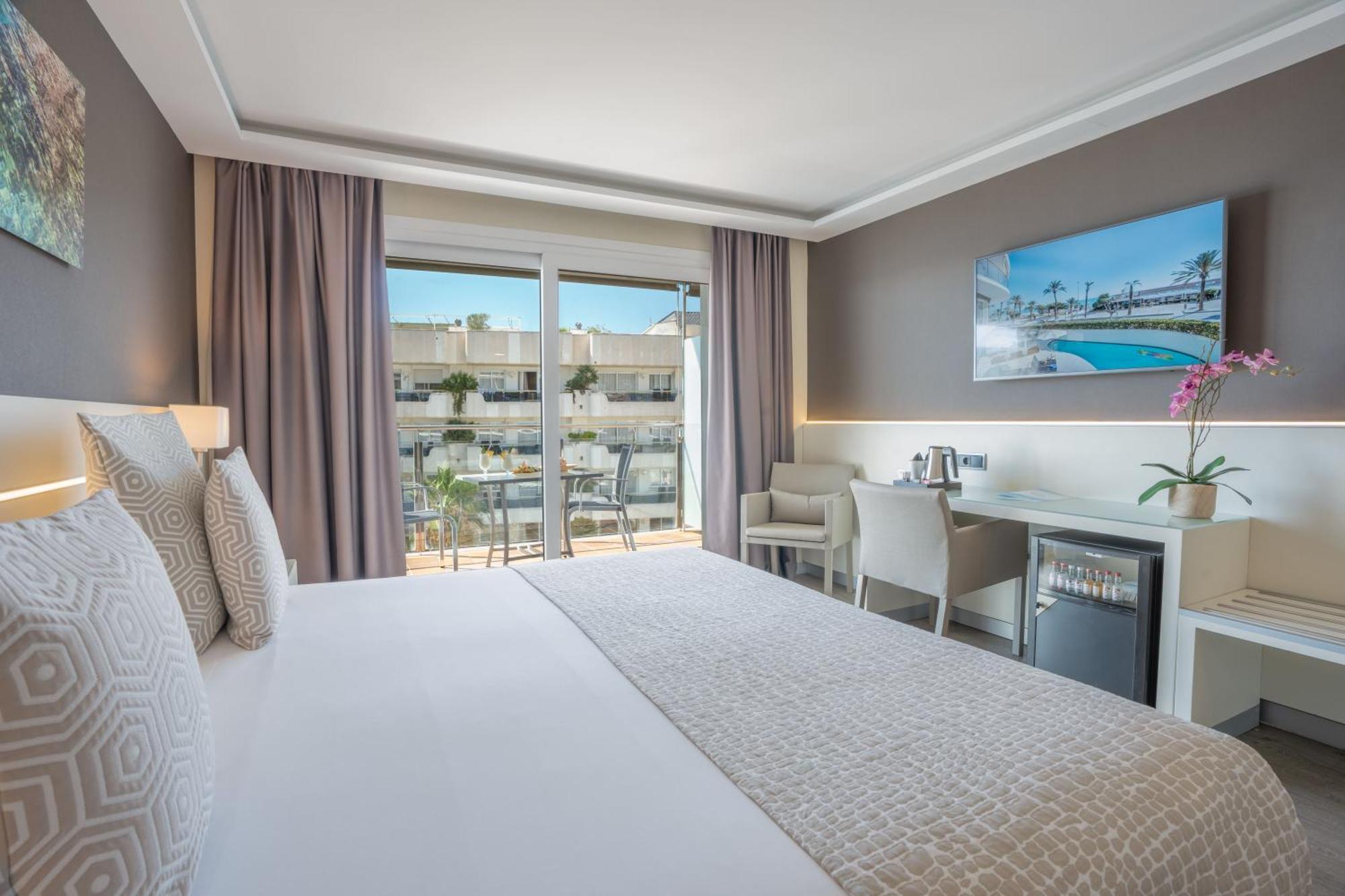 Hotel Calipolis 4*