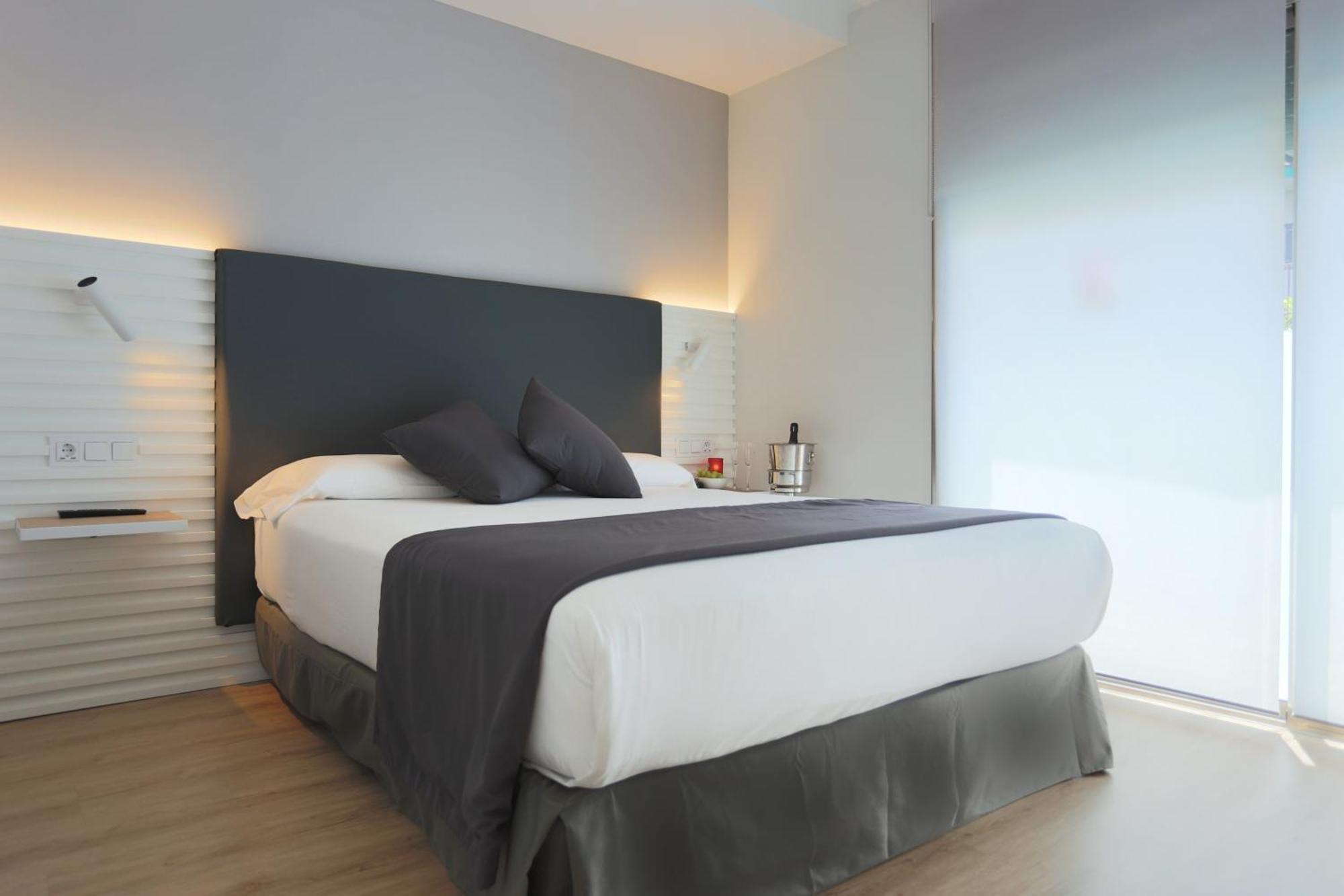 Chill Bar&rooms Privatunterkunft Sitges
