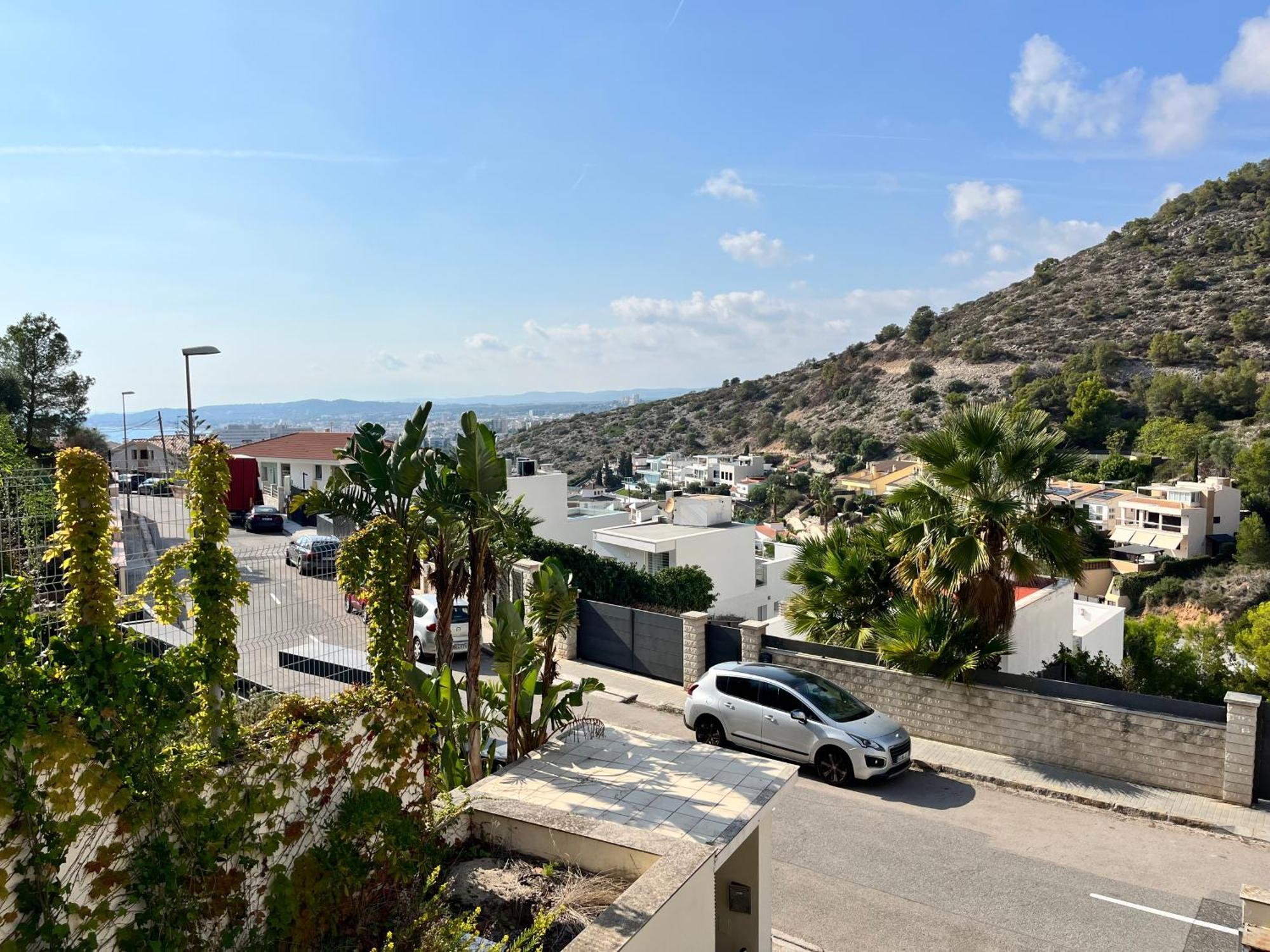 Apartamento Tranquil Duplex In Sitges, Barcelona,sea Views, Parking, Terrace Sitges