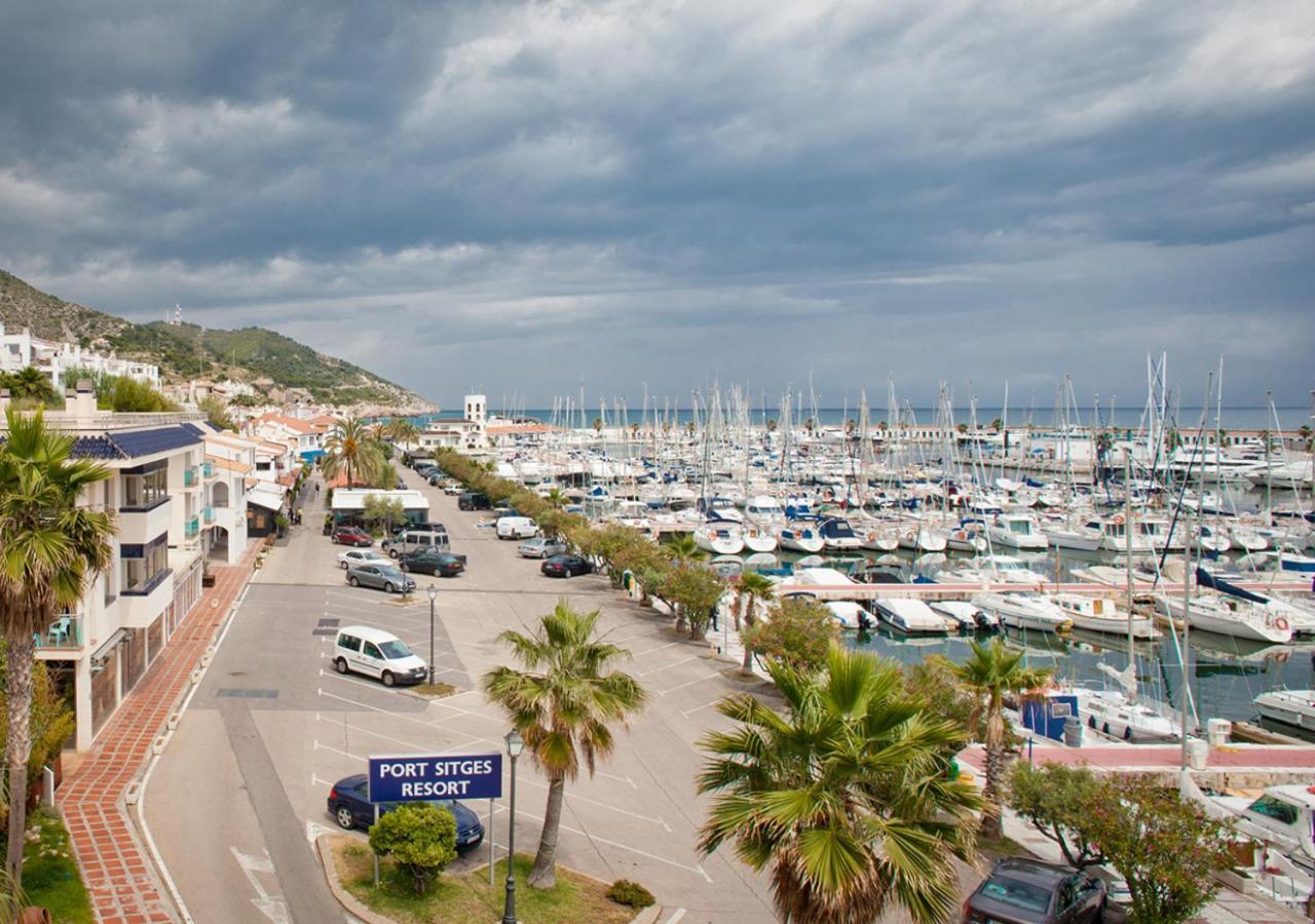 Port Hotel 4*