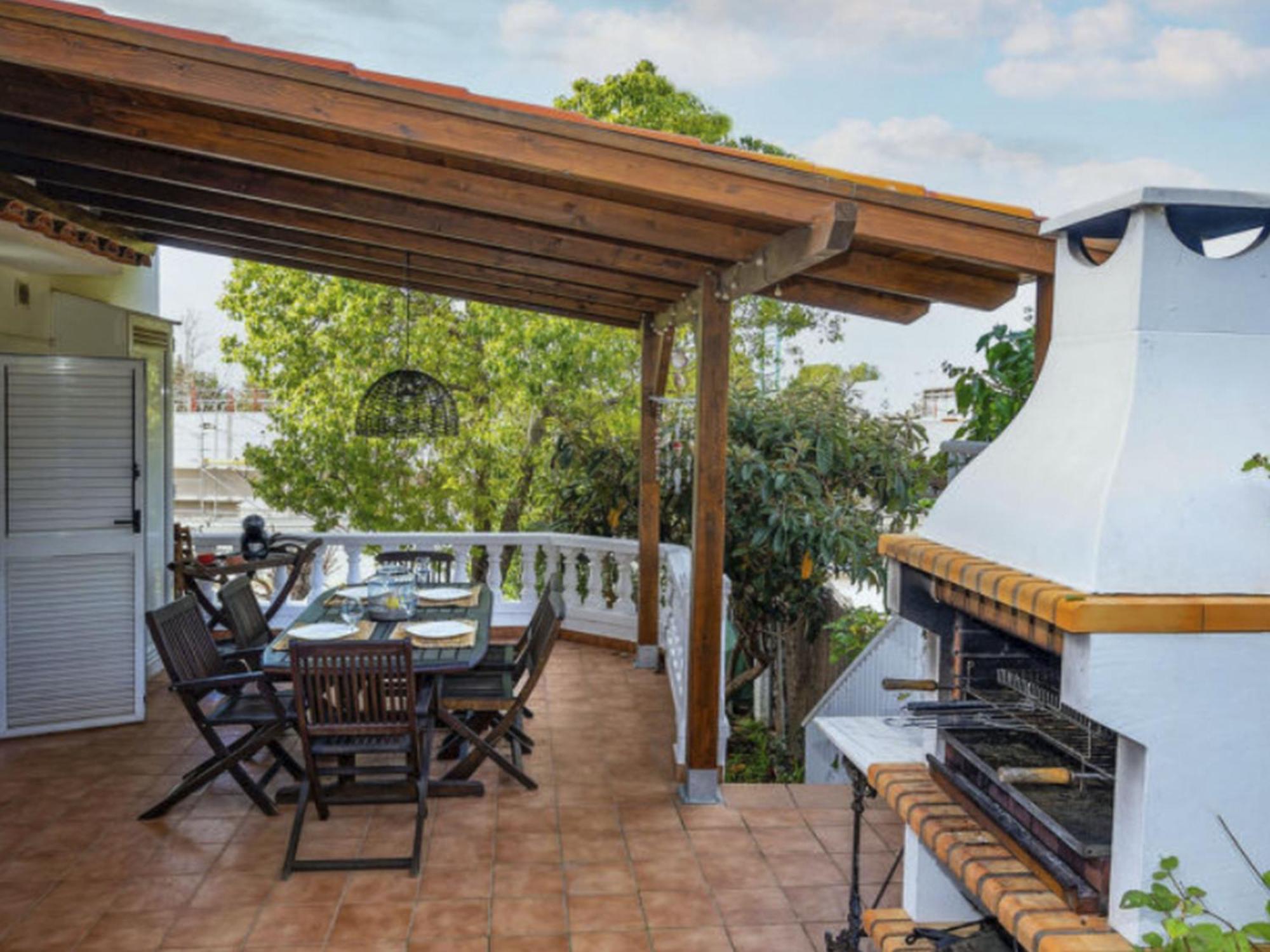 Les Moreres De Sitges, Mediterranean-style Family Escape Pousada *