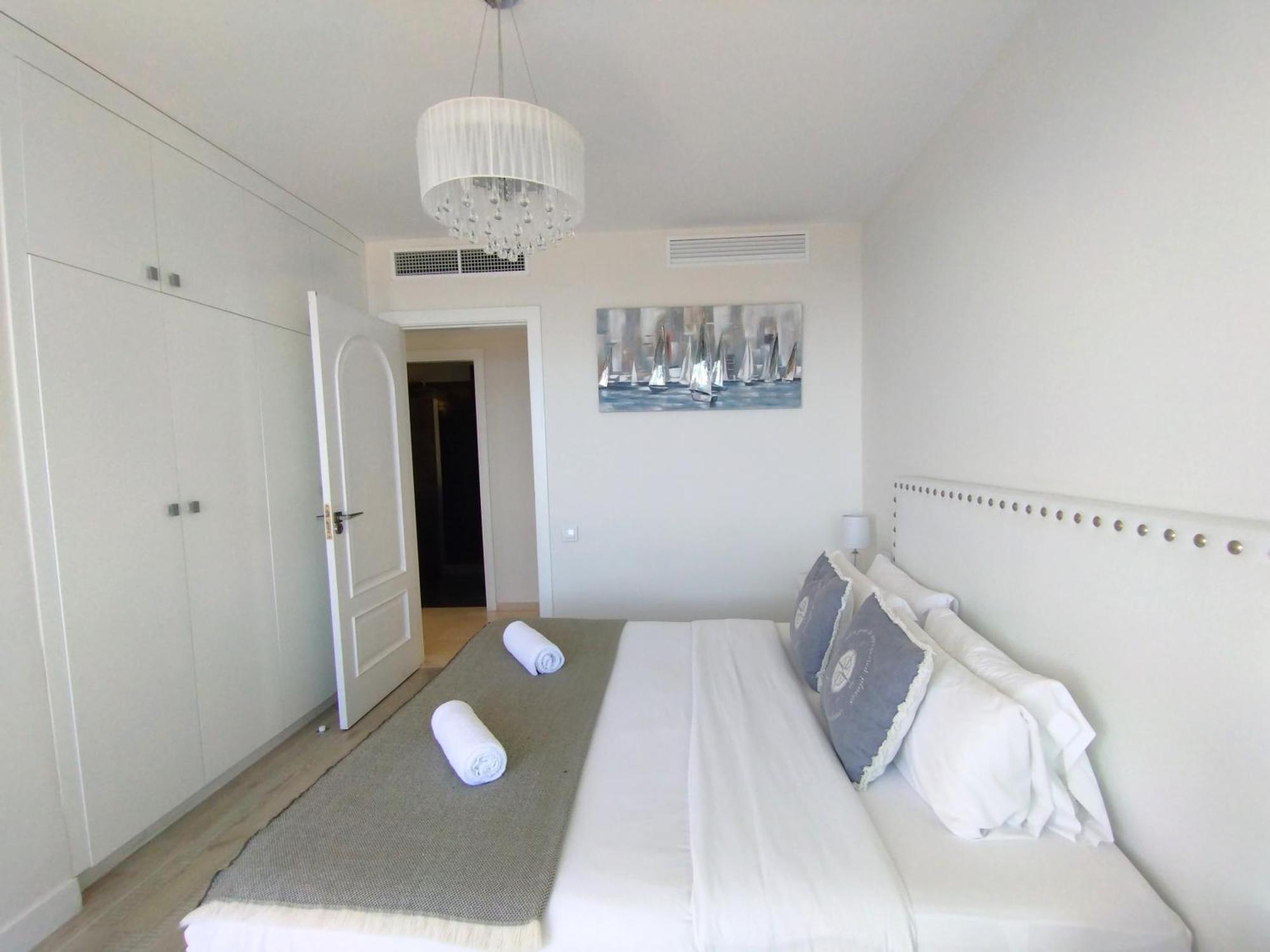 Spaces Sea View Villa- 6 Bedrooms, 5 Bathrooms, 2 Private Pools, Near Center Pousada *
