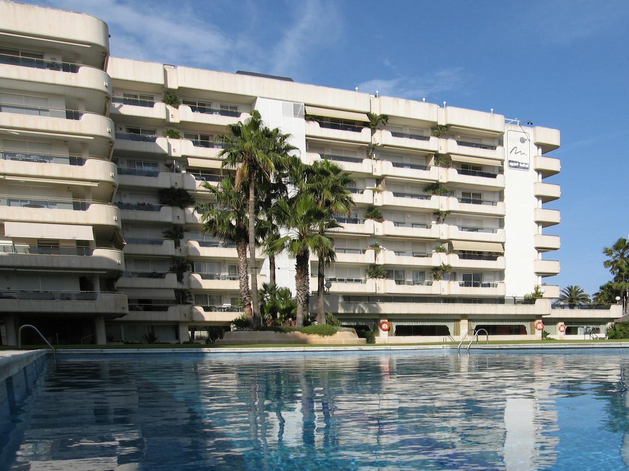Aparthotel Mediterraneo 4*
