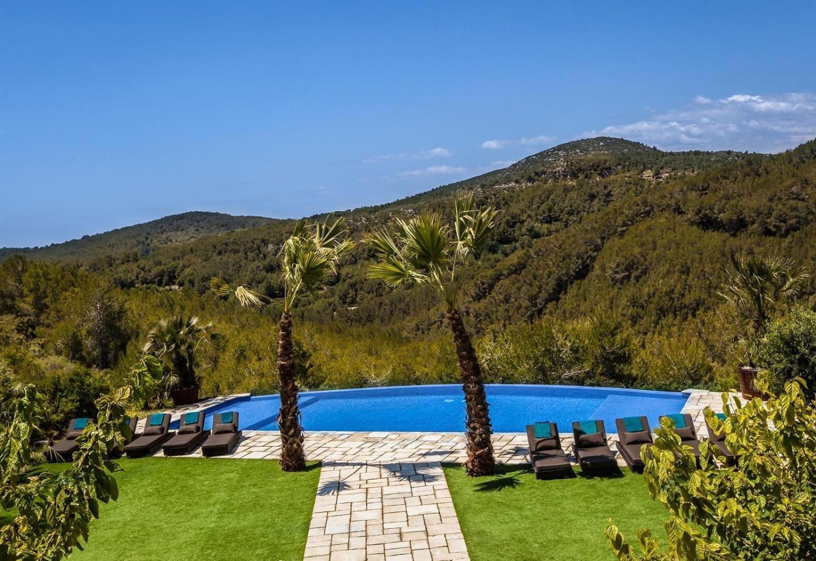 Casa Nova Estate *
