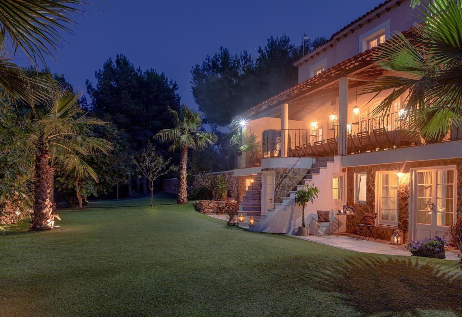 Casa Nova Estate