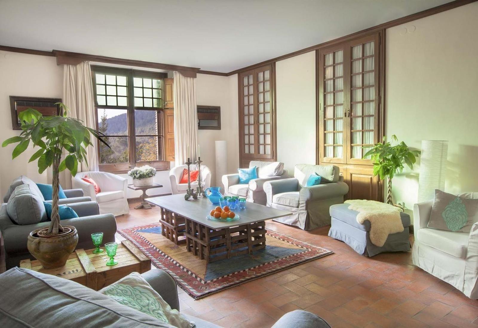 Catalina Villa *