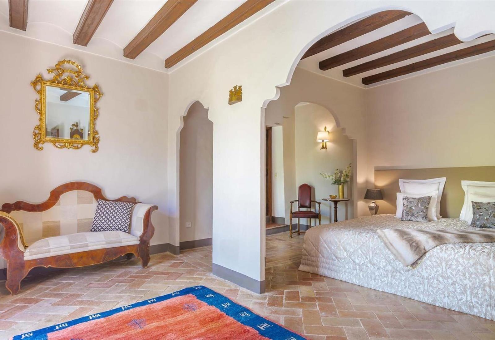 Catalina Villa *