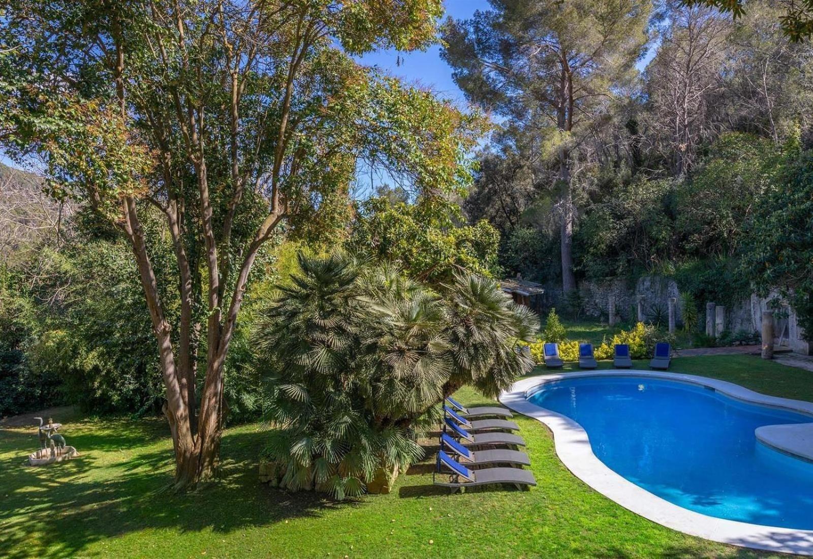 Catalina Villa *